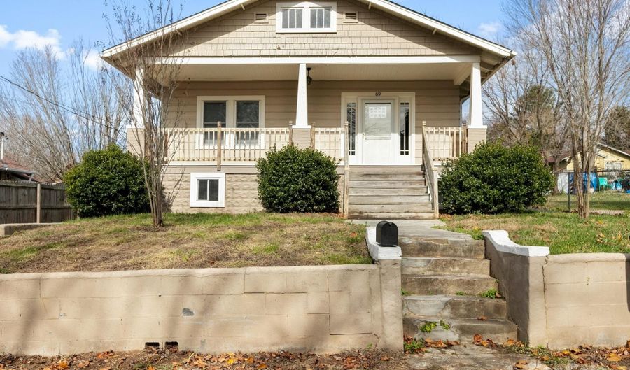 69 5th Ave, Asheville, NC 28806 - 2 Beds, 1 Bath