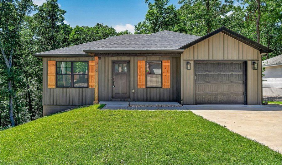 9 Pawle Dr, Bella Vista, AR 72714 - 2 Beds, 2 Bath