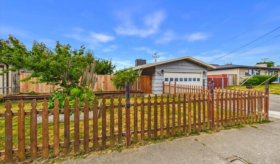 1541 Stromberg Ave, Arcata, CA 95521 - 3 Beds, 1 Bath