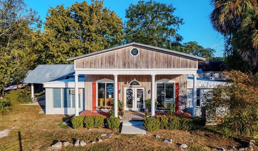 3280 Powers Ave, Bell, FL 32619 - 3 Beds, 1 Bath