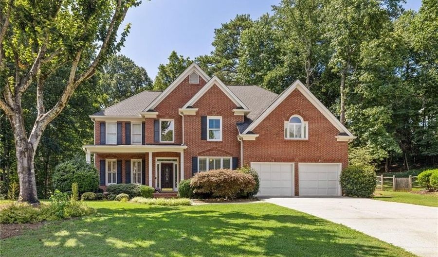 3095 Walnut Creek Dr, Alpharetta, GA 30005 - 5 Beds, 4 Bath
