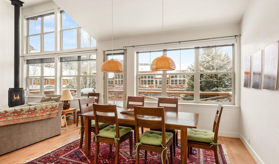 546 EVANS Ct, Basalt, CO 81621 - 3 Beds, 2 Bath