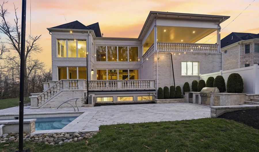 6600 RESERVES HILL Ct, Annandale, VA 22003 - 5 Beds, 6 Bath