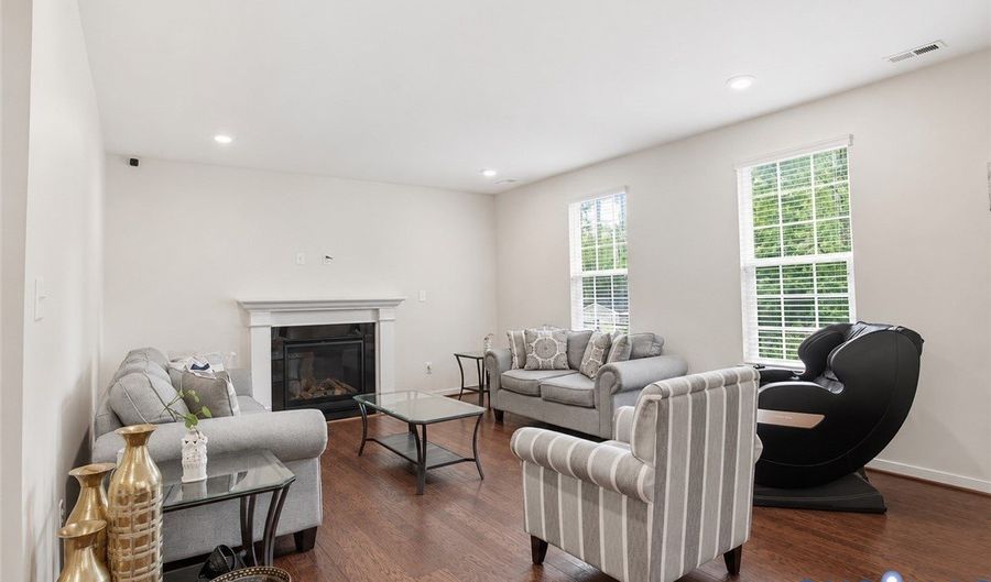 10122 Cameron Ridge Dr, Ashland, VA 23005 - 6 Beds, 5 Bath