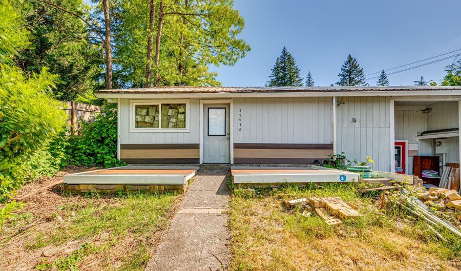 39618 NE 216TH Ave, Amboy, WA 98601 - 4 Beds, 4 Bath