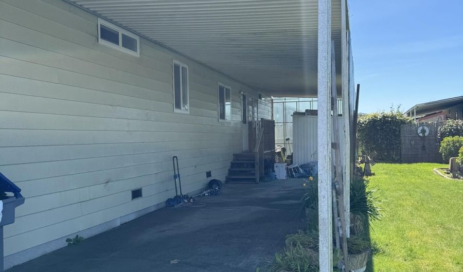 2035 Shetland Ln, Arcata, CA 95521 - 3 Beds, 2 Bath