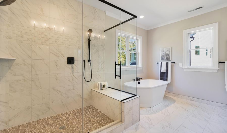 7042 WILLIAMSBURG Blvd, Arlington, VA 22213 - 5 Beds, 6 Bath