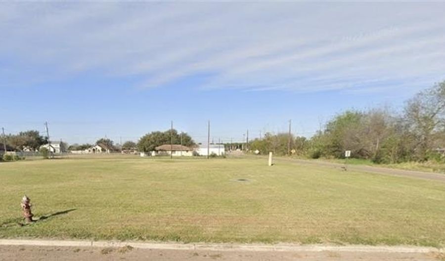 421 Maribels Dr, Alamo, TX 78516 - 0 Beds, 0 Bath