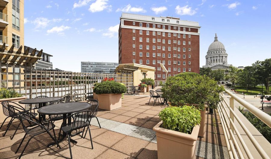 111 N Hamilton St 202, Madison, WI 53703 - 1 Beds, 1 Bath