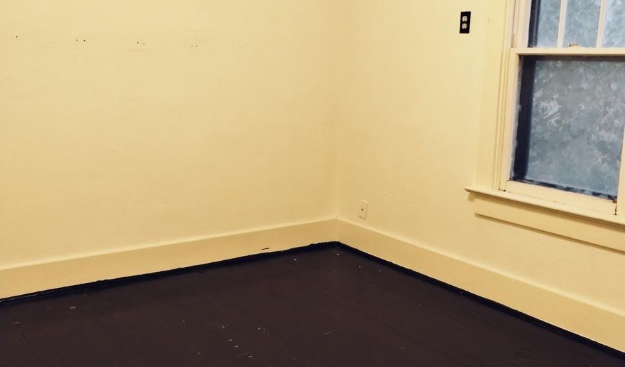 13511 N Yellowstone Hwy, Chubbuck, ID 83202 - 3 Beds, 1 Bath