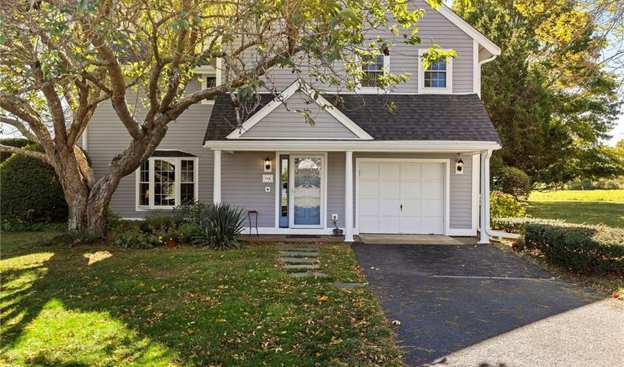 119 Corey Ln, Middletown, RI 02842 - 2 Beds, 3 Bath