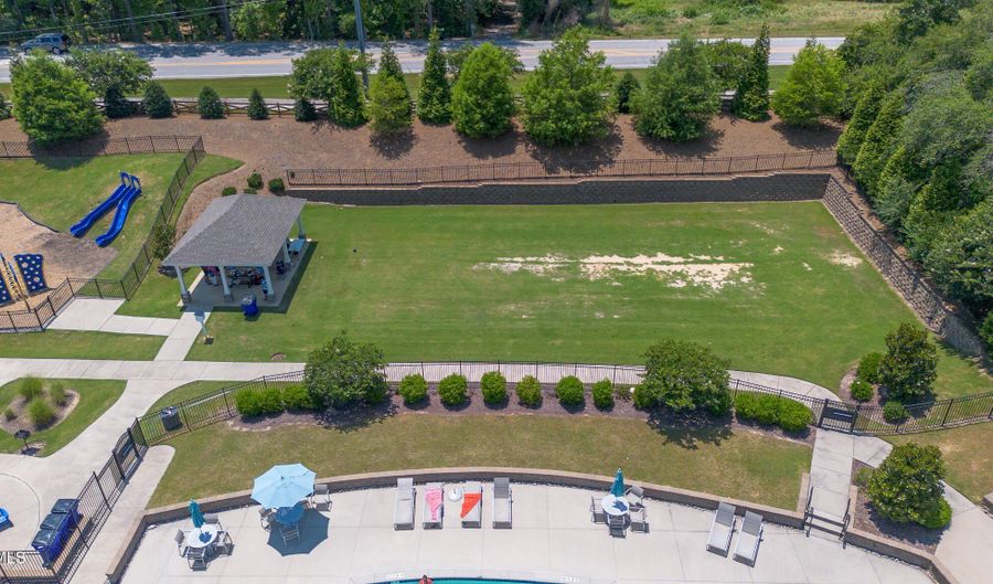 408 Parlier Dr, Apex, NC 27523 - 5 Beds, 3 Bath