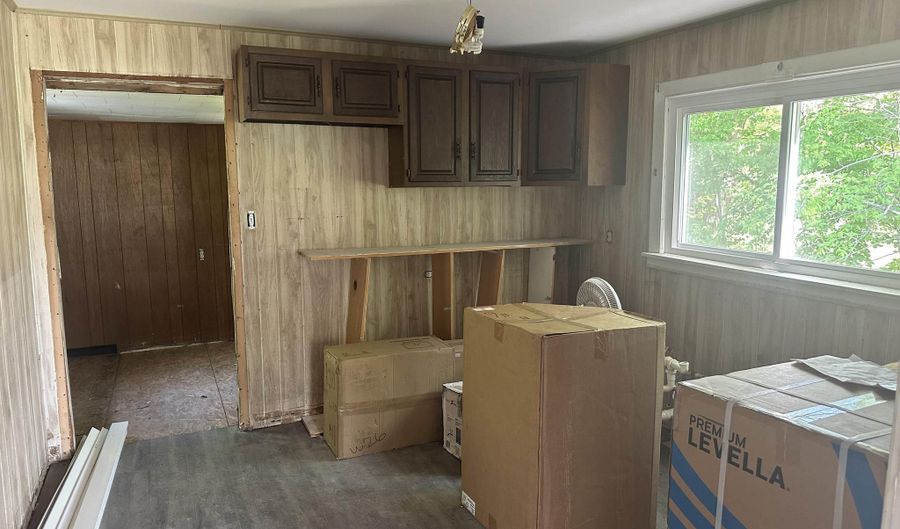 6548 SR 80 E, Arlington, KY 42021 - 2 Beds, 1 Bath