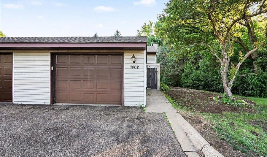 7402 Germane Trl, Apple Valley, MN 55124 - 3 Beds, 2 Bath