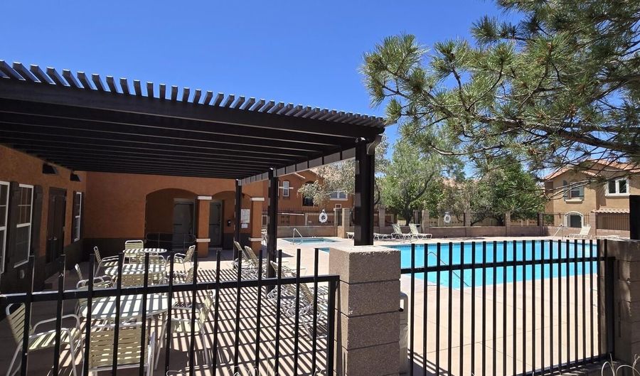 601 Menaul Blvd NE 4406, Albuquerque, NM 87107 - 2 Beds, 2 Bath