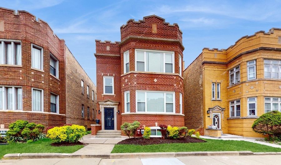 8226 S May St 1, Chicago, IL 60620 - 4 Beds, 2 Bath
