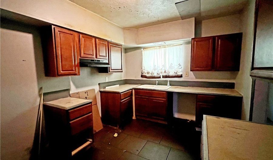 507 Bunker Hill Rd, Ashtabula, OH 44004 - 3 Beds, 2 Bath