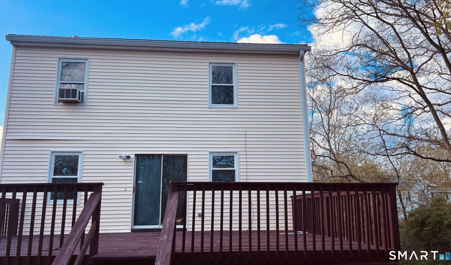 311 Alba Ave, Bridgeport, CT 06606 - 3 Beds, 2 Bath