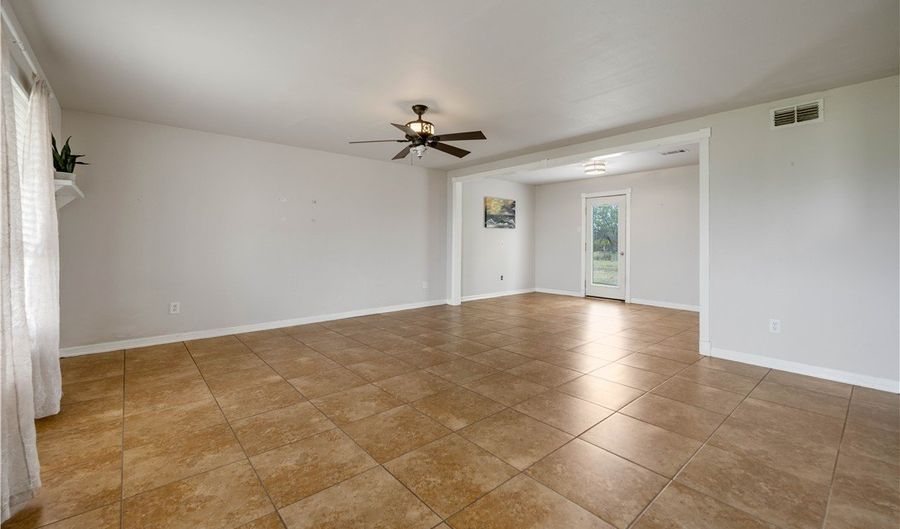 1297 County Road 336, Alice, TX 78332 - 3 Beds, 3 Bath