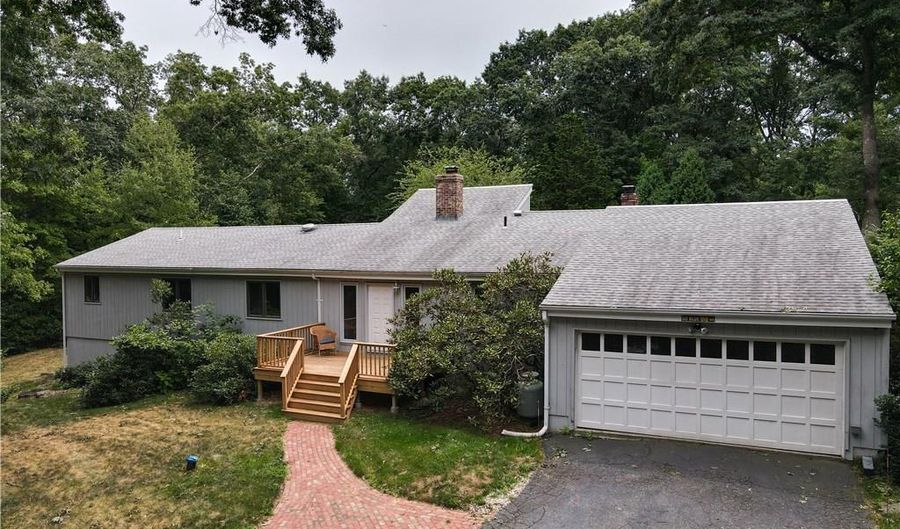 75 Shaker Ct, Guilford, CT 06437 - 4 Beds, 3 Bath
