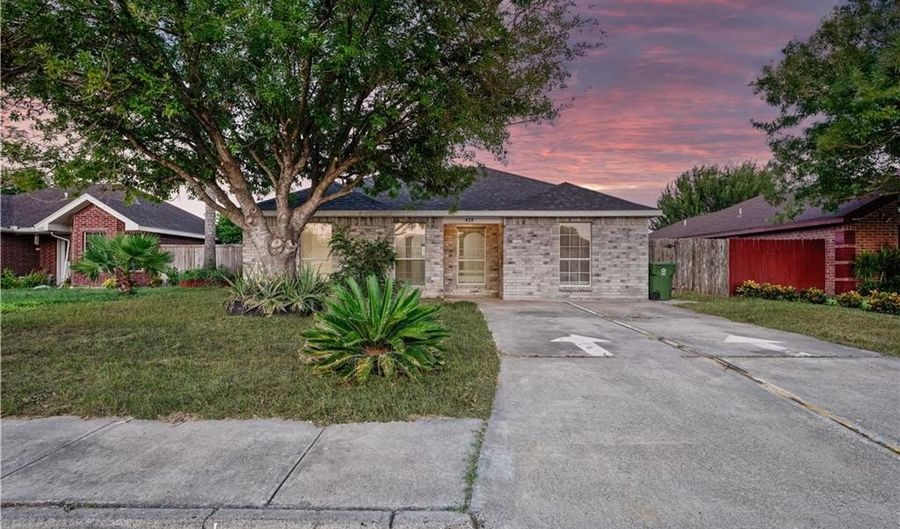 426 Alma Ave, Alamo, TX 78516 - 3 Beds, 2 Bath