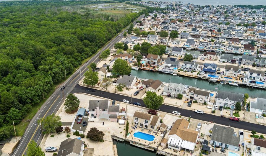54 Storm Jib Ct, Bayville, NJ 08721 - 3 Beds, 2 Bath
