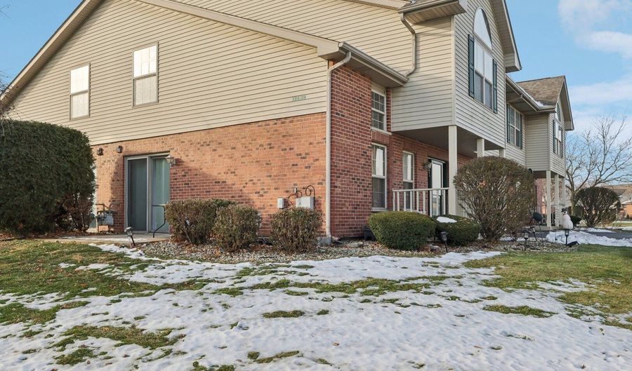12539 S Quinn Dr 402, Alsip, IL 60803 - 2 Beds, 2 Bath