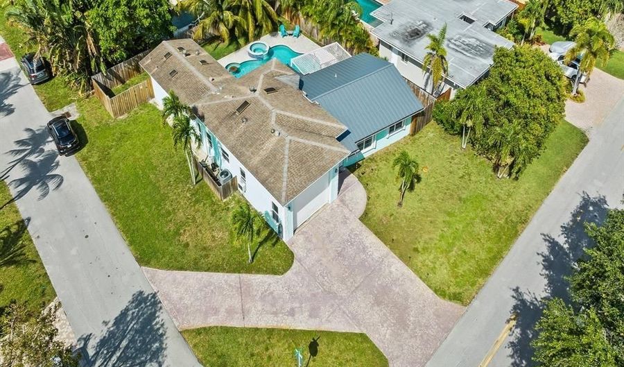641 NW 28th St, Wilton Manors, FL 33311 - 3 Beds, 3 Bath