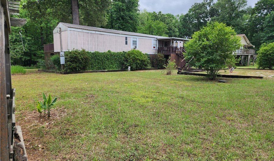475 ROEBUCK Lndg, Akron, AL 35441 - 2 Beds, 2 Bath