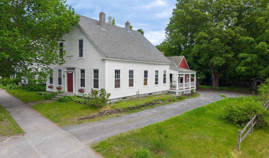 26 Park St, Charlestown, NH 03603 - 4 Beds, 2 Bath