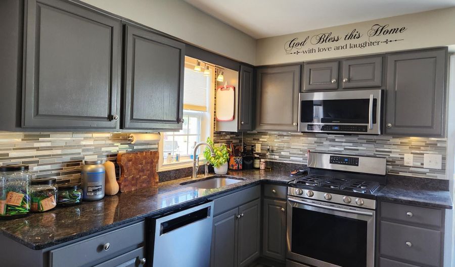 28380 BEAVER DAM BRANCH Rd, Laurel, DE 19956 - 3 Beds, 2 Bath