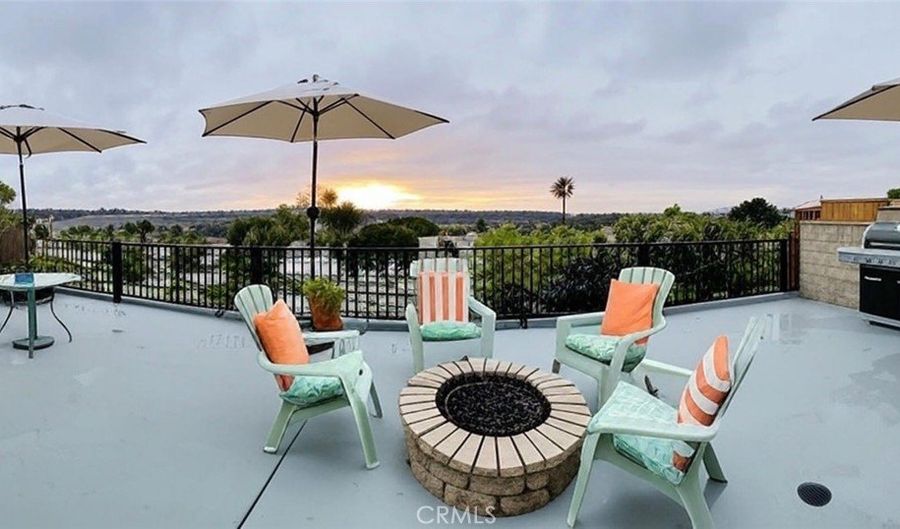 3205 Buena Hills Dr, Oceanside, CA 92056 - 2 Beds, 2 Bath