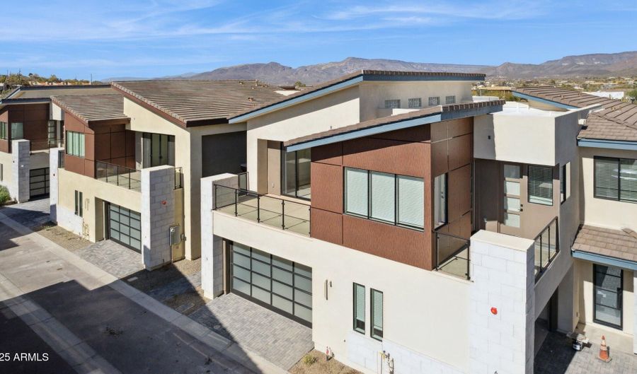 1 EASY St 5, Carefree, AZ 85377 - 3 Beds, 4 Bath