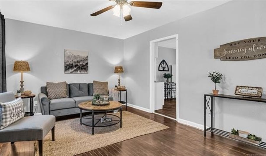 904 A St NW, Ardmore, OK 73401 - 2 Beds, 1 Bath