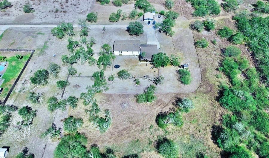 150- A CR 336, Alice, TX 78332 - 3 Beds, 2 Bath