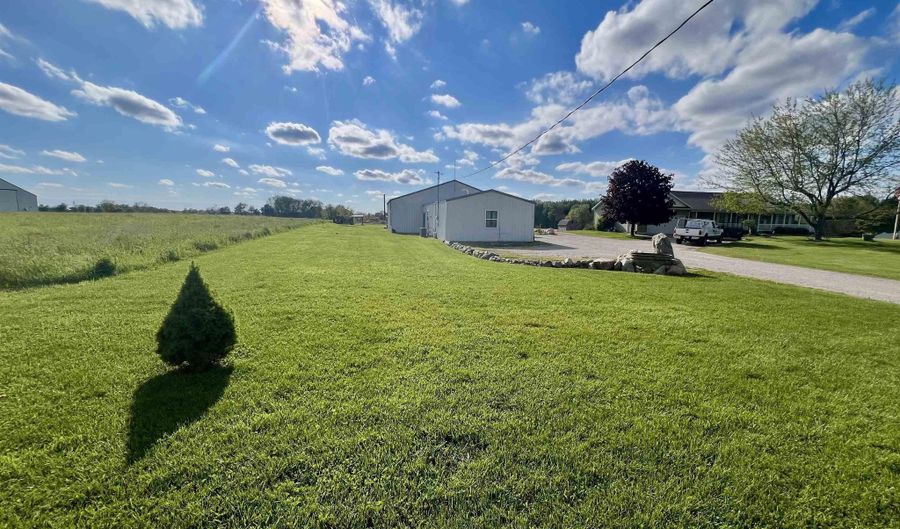 16199 Linden Rd, Argos, IN 46501 - 3 Beds, 1 Bath