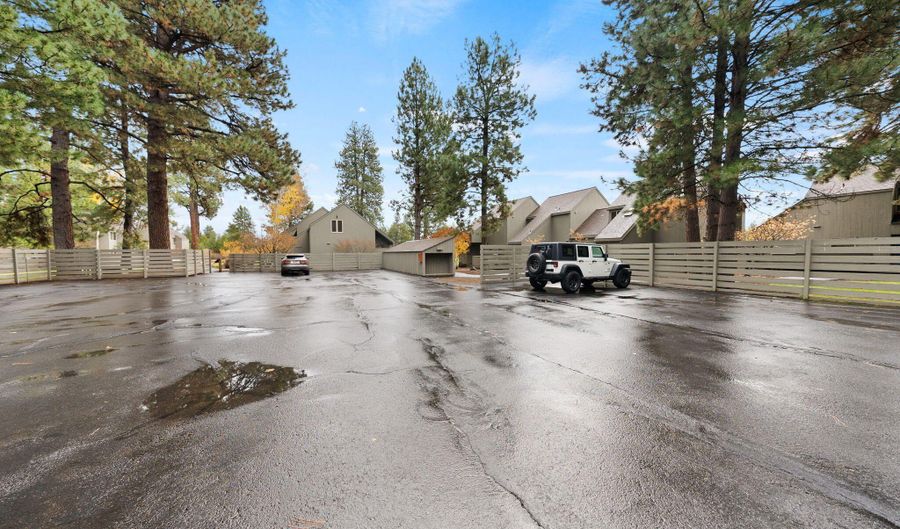 13400 Foxtail 83, Black Butte Ranch, OR 97759 - 2 Beds, 3 Bath