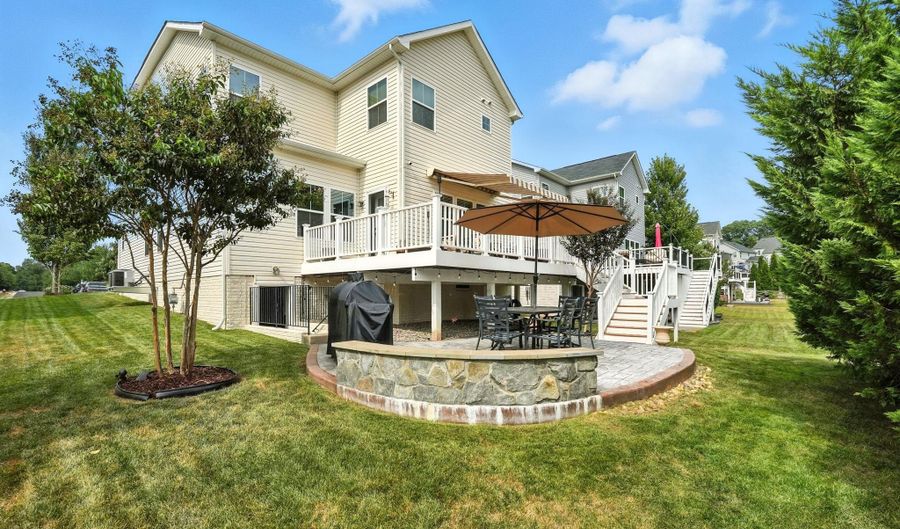 41979 CEDAR POINT Pl, Aldie, VA 20105 - 4 Beds, 4 Bath