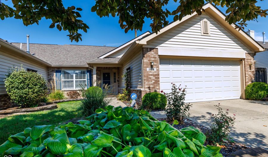 1126 Nanwich Ct, Indianapolis, IN 46217 - 2 Beds, 2 Bath