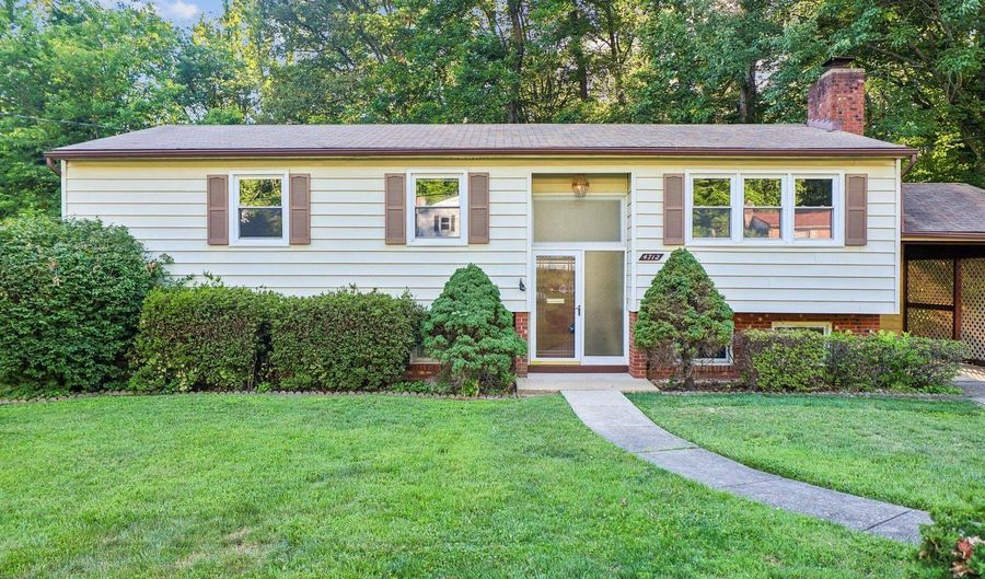 4712 SPRINGBROOK Dr, Annandale, VA 22003 - 4 Beds, 2 Bath