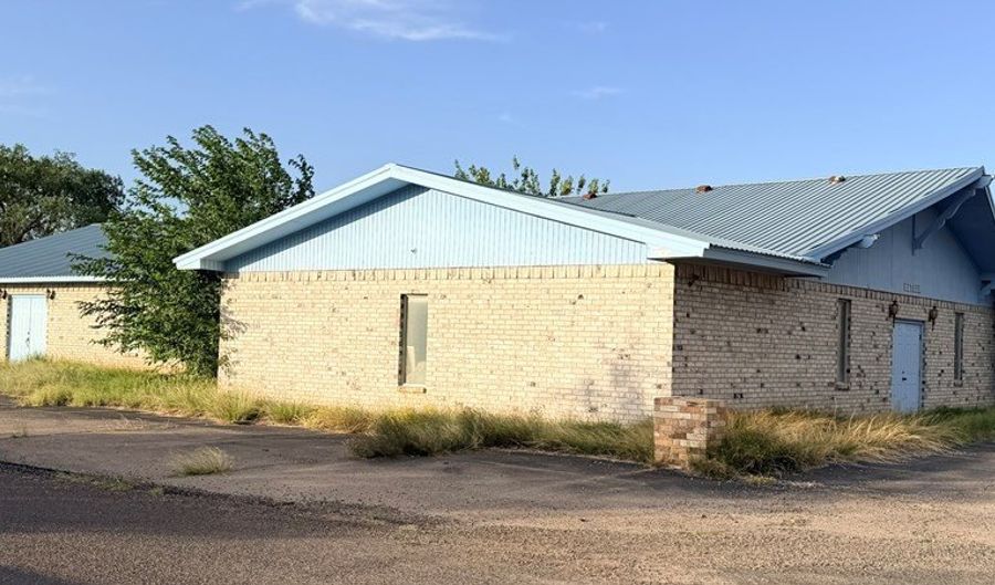 911 SW 3rd St, Andrews, TX 79714 - 0 Beds, 0 Bath