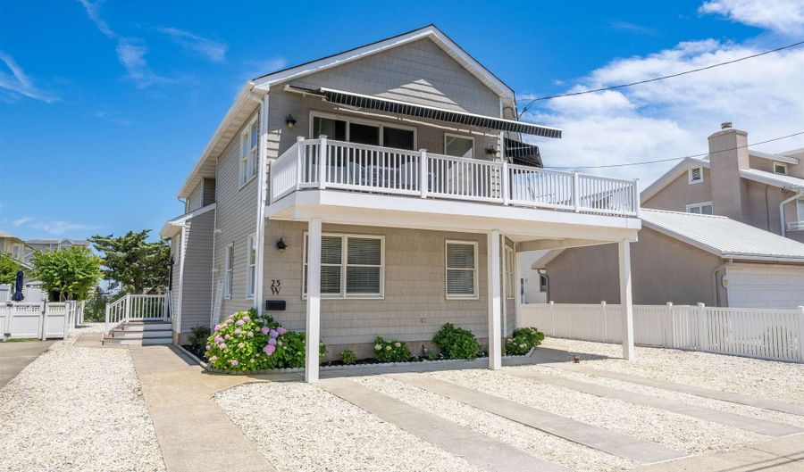25 W 9th St, Avalon, NJ 08202 - 5 Beds, 4 Bath