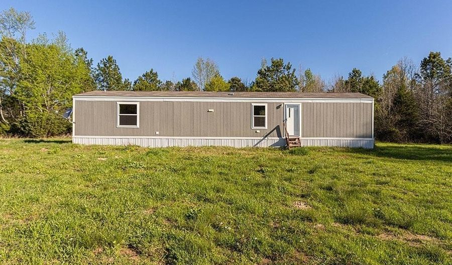 884 County Road 2950, Alba, TX 75410 - 2 Beds, 2 Bath