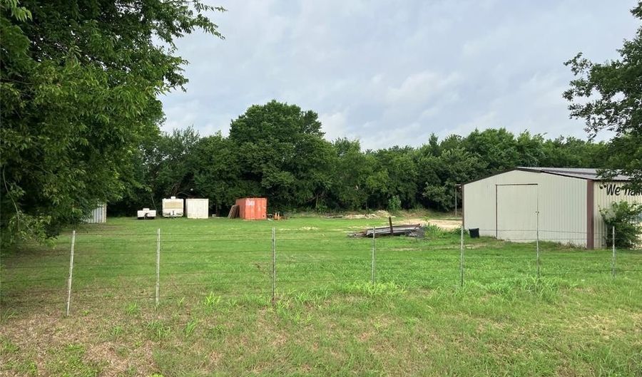 210 S Parkway Dr, Alvarado, TX 76009 - 0 Beds, 0 Bath