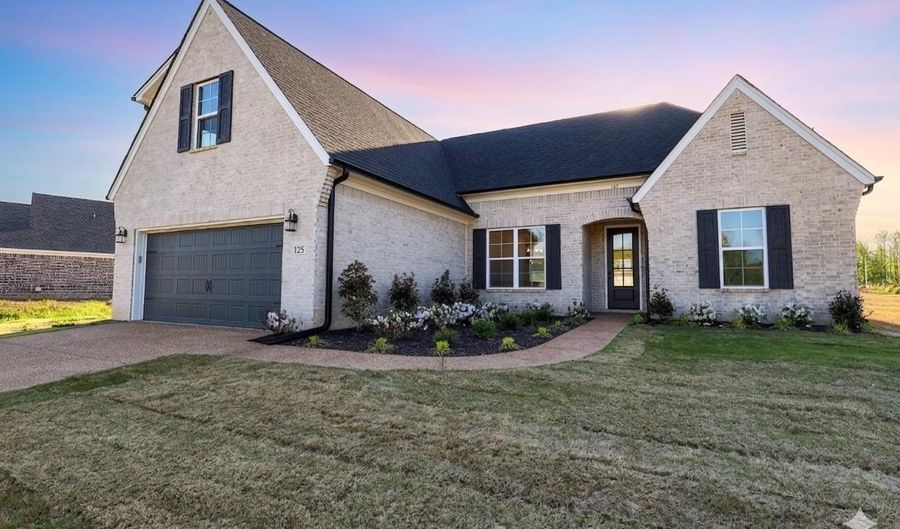 125 COLUMBIA Way, Atoka, TN 38004 - 4 Beds, 3 Bath