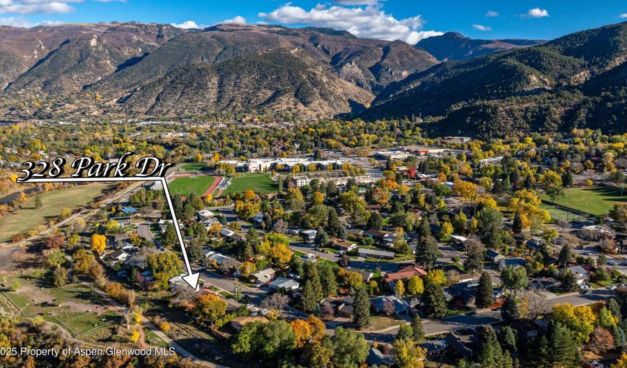328 Park Dr, Glenwood Springs, CO 81601 - 3 Beds, 2 Bath