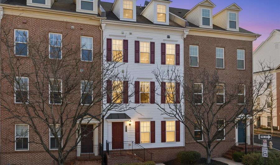 3941 OLD DOMINION Blvd, Alexandria, VA 22305 - 3 Beds, 3 Bath