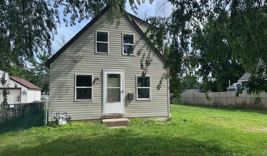 2103 3rd Ave NE, Austin, MN 55912 - 2 Beds, 1 Bath