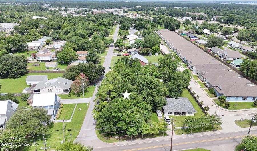 Demontluzin Avenue, Bay St. Louis, MS 39520 - 0 Beds, 0 Bath