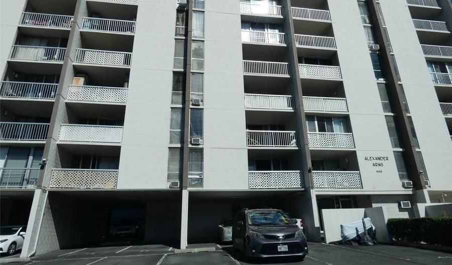 1320 Alexander St Ph1, Honolulu, HI 96826 - 2 Beds, 2 Bath